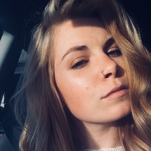 sionainnlyles